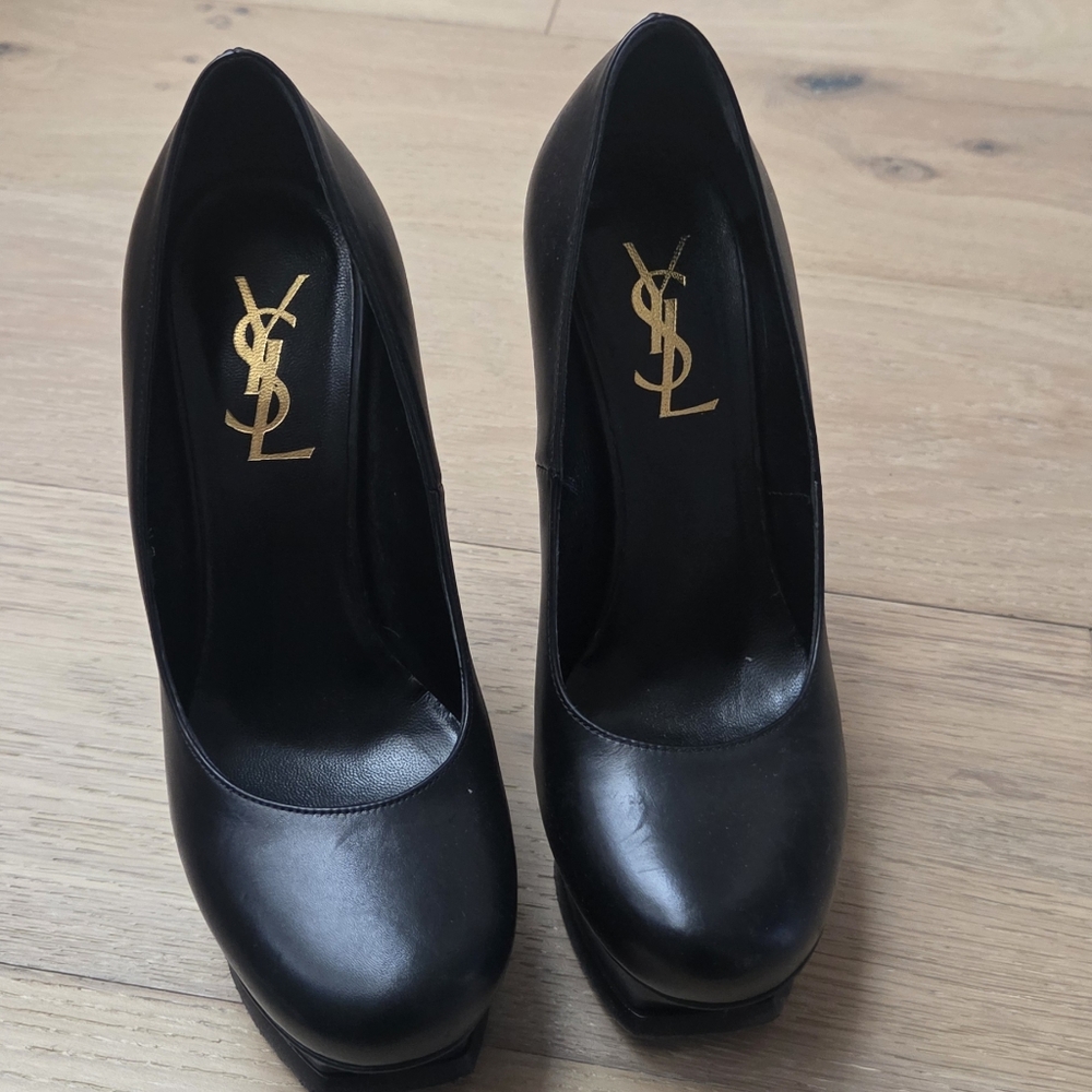 Yves Saint Laurent Black Leather Platform Pumps with Gold Logo